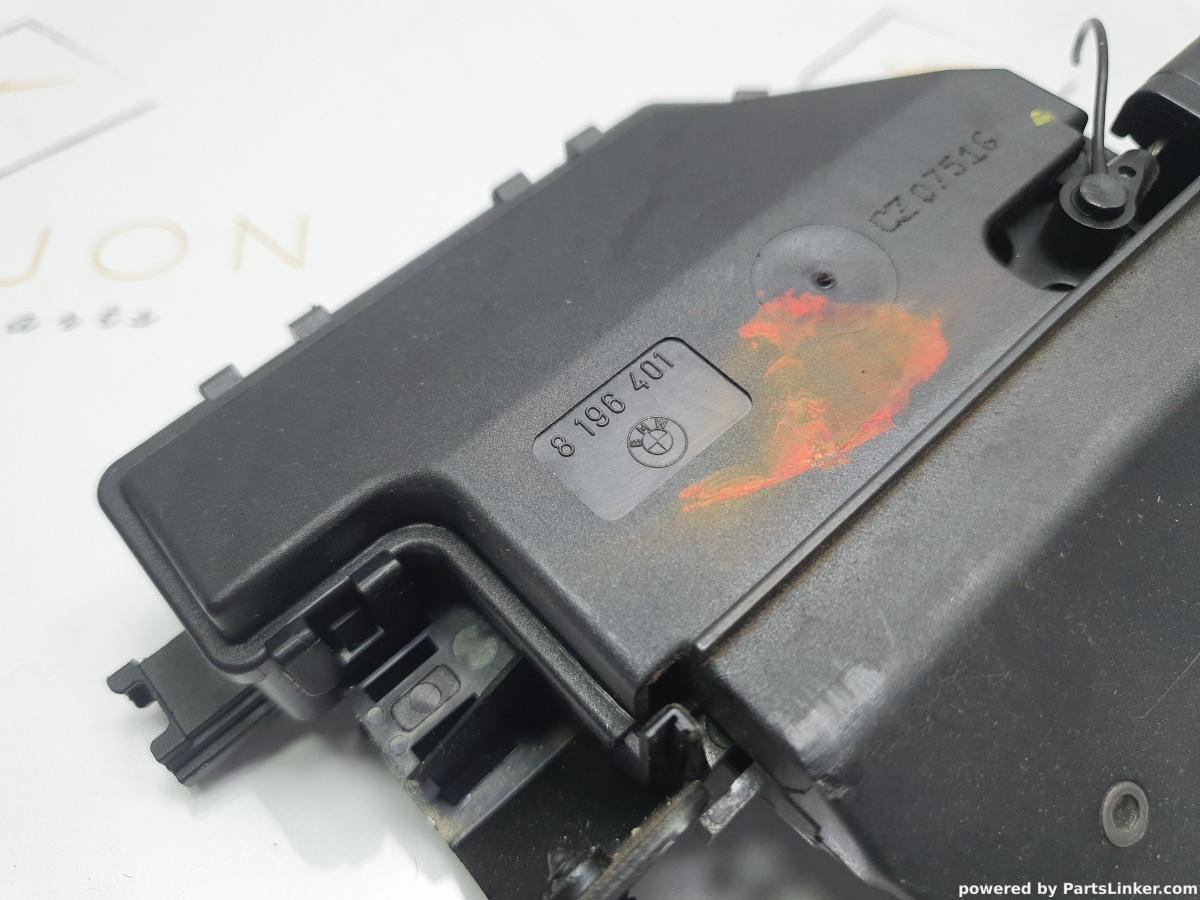 Broasca haion BMW 3 V (E90) [ 2004 - 2012 ] 320 i (N46 B20..) 110KW|150HP OEM 8196401
