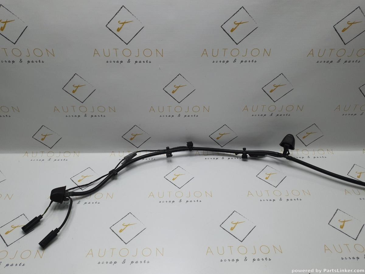 Set spalatoare parbriz incalzite BMW 3 V (E90) [ 2004 - 2012 ] 320 i (N46 B20..) 110KW|150HP OEM 6928635