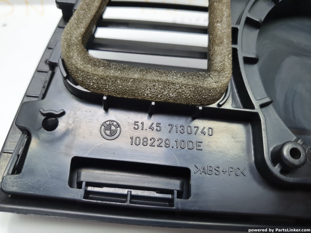 Ornament plansa bord BMW 3 V (E90) [ 2004 - 2012 ] 320 i (N46 B20..) 110KW|150HP 51457130740