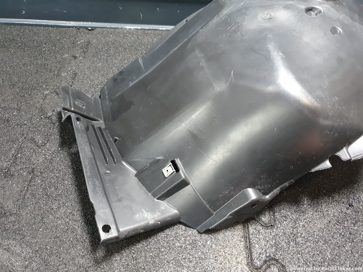 Carenaj roata stanga fata BMW 3 V (E90) [ 2004 - 2012 ] 320 i (N46 B20..) 110KW|150HP 74850610 51717059377