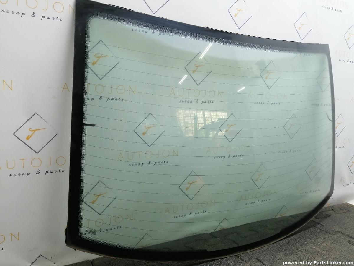 Luneta VOLKSWAGEN PASSAT (3B2) Sedan  [ 1996 - 2001 ]  3B5845051P