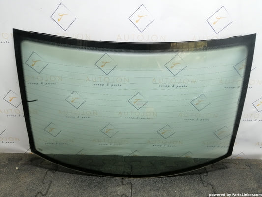 Luneta VOLKSWAGEN PASSAT (3B2) Sedan  [ 1996 - 2001 ]  3B5845051P