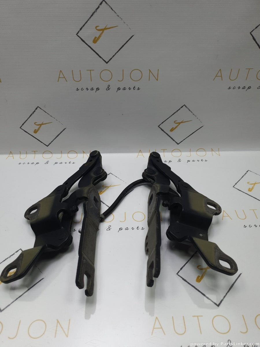 Set balamale capota BMW 3 V (E90) [ 2004 - 2012 ] 320 i (N46 B20..) 110KW|150HP 7115263 / 7115264