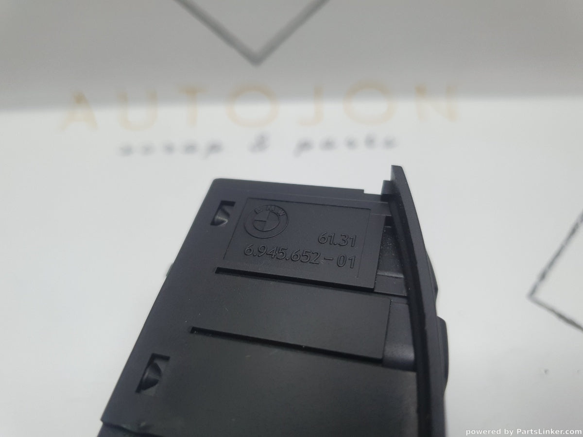 Buton avarie BMW 3 V (E90) [ 2004 - 2012 ] 320 i (N46 B20..) 110KW|150HP 6945652-01