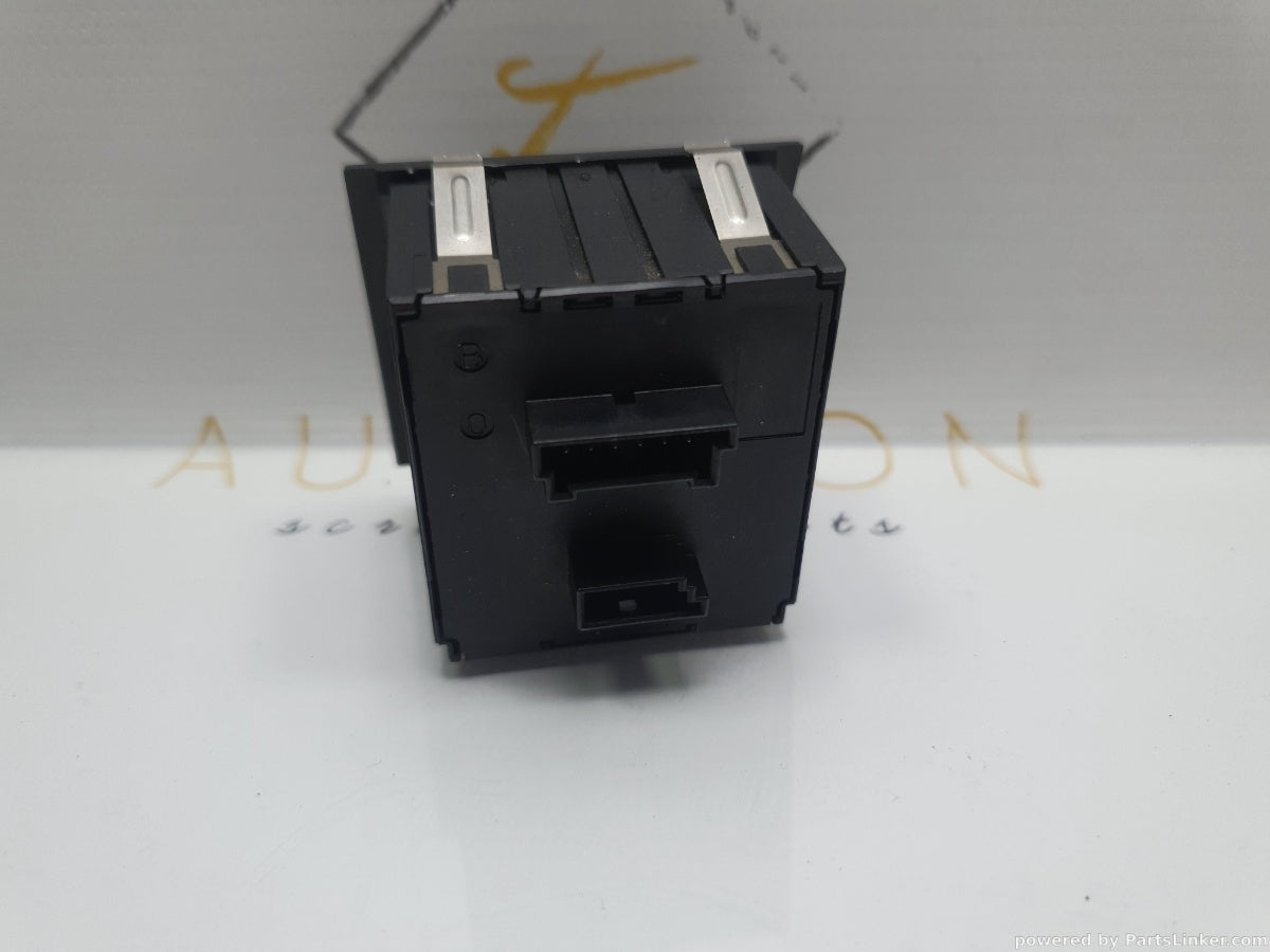 Buton avarie BMW 3 V (E90) [ 2004 - 2012 ] 320 i (N46 B20..) 110KW|150HP 6945652-01