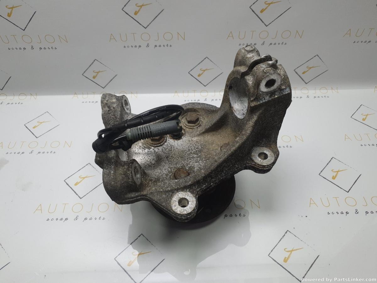 Fuzeta roata dreapta fata BMW 3 V (E90) [ 2004 - 2012 ] 320 i (N46 B20..) 110KW|150HP OEM 3121-6764444-03
