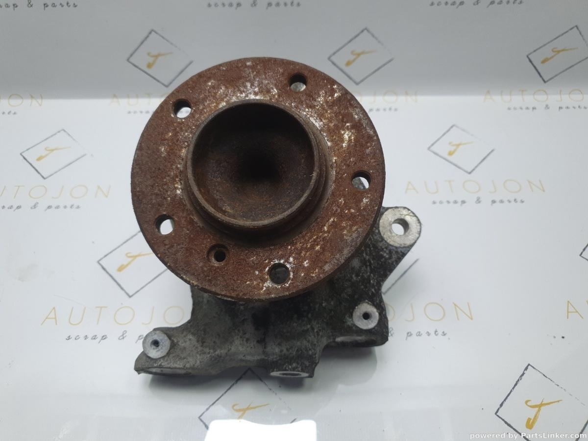 Fuzeta roata stanga fata BMW 3 V (E90) [ 2004 - 2012 ] 320 i (N46 B20..) 110KW|150HP OEM  3121-6764443-03