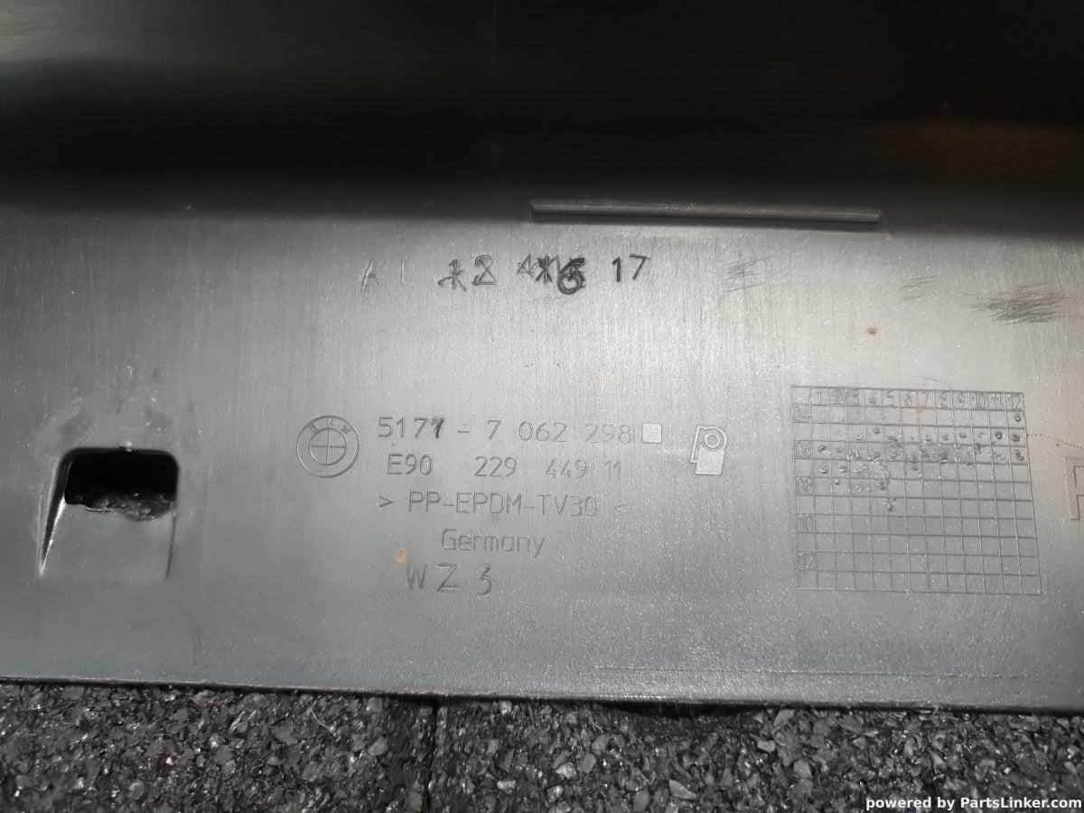 Ornament prag Dreapta BMW 3 V (E90) [ 2004 - 2012 ] 320 i (N46 B20..) 110KW|150HP 7062298