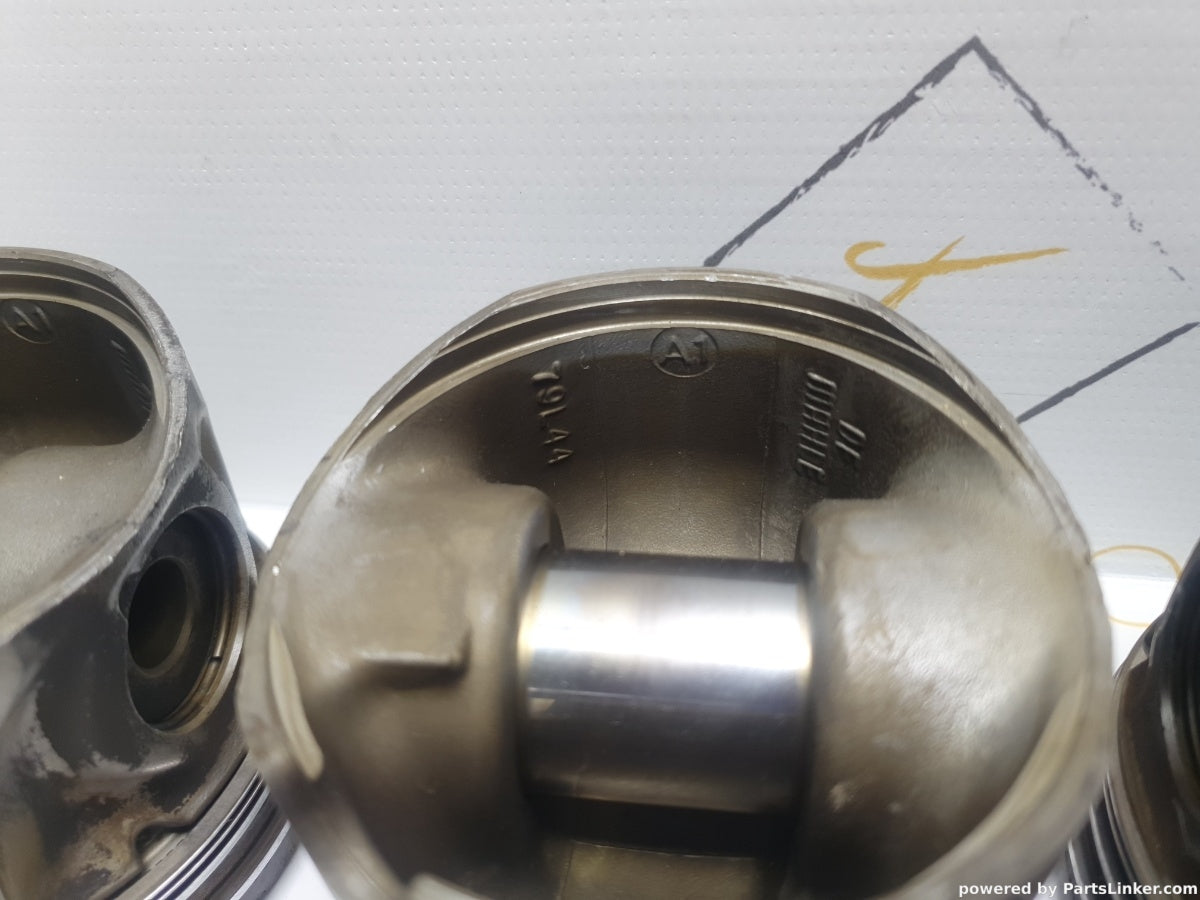 Set pistoane VOLKSWAGEN GOLF III Variant (1H5) [ 1993 - 1999 ] TDI (1Z, AHU, ALE) 66KW|90HP 79LL44