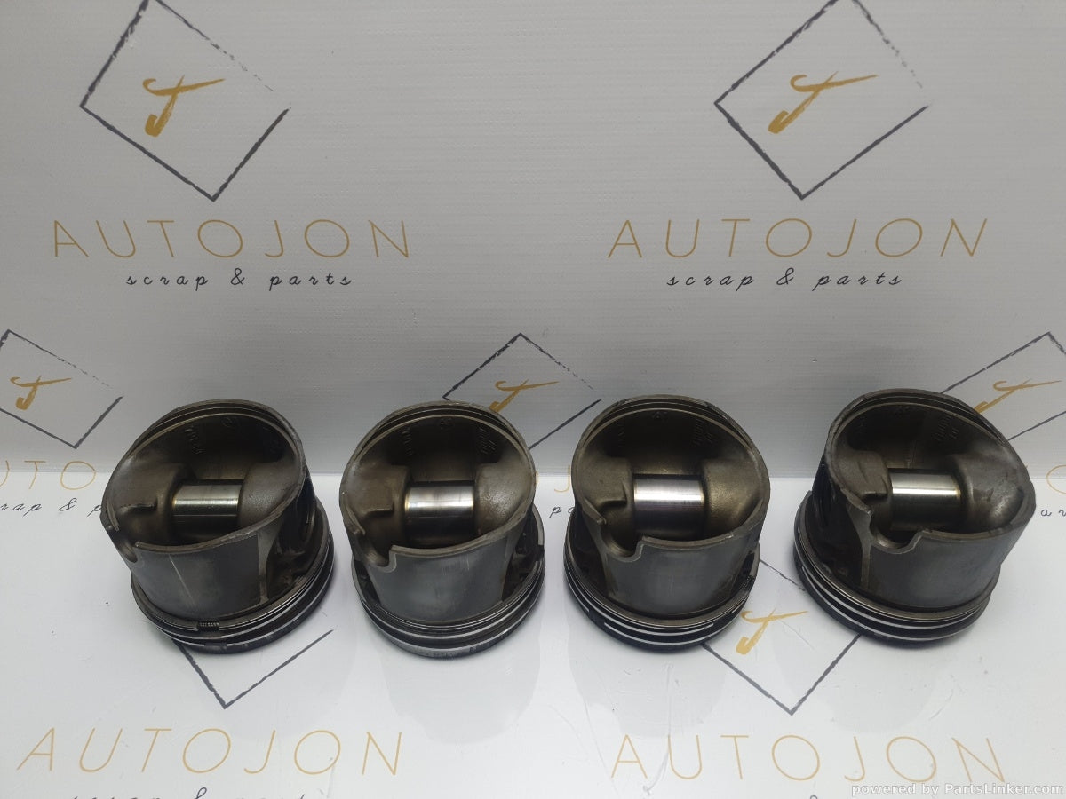 Set pistoane VOLKSWAGEN GOLF III Variant (1H5) [ 1993 - 1999 ] TDI (1Z, AHU, ALE) 66KW|90HP 79LL44