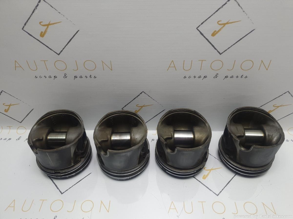 Set pistoane VOLKSWAGEN GOLF III Variant (1H5) [ 1993 - 1999 ] TDI (1Z, AHU, ALE) 66KW|90HP OEM 79LL44