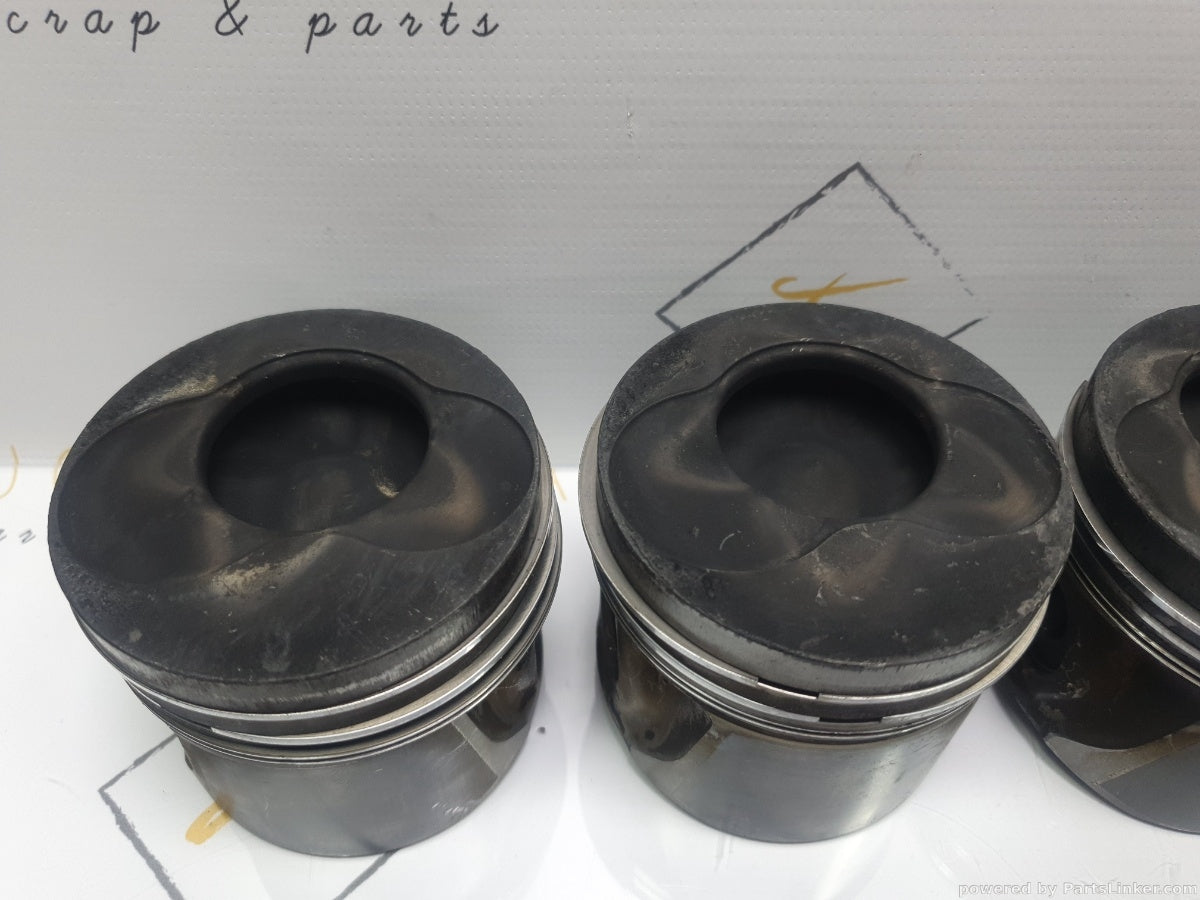 Set pistoane VOLKSWAGEN GOLF III Variant (1H5) [ 1993 - 1999 ] TDI (1Z, AHU, ALE) 66KW|90HP 79LL44