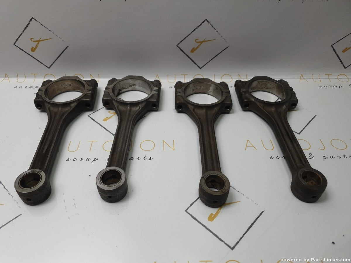 Set biele piston SEAT IBIZA III (6K1) [ 1999 - 2002 ] 16V (APE, AUA) 55KW|75HP 032F