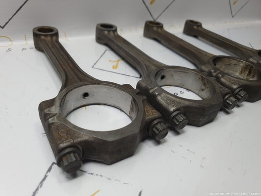 Set biele piston SEAT IBIZA III (6K1) [ 1999 - 2002 ] 16V (APE, AUA) 55KW|75HP 032F