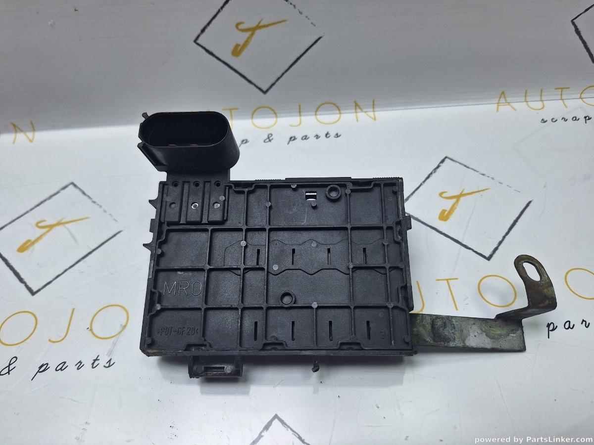 Panou sigurante SEAT IBIZA III (6K1) [ 1999 - 2002 ] 16V (APE, AUA) 55KW|75HP OEM 1J0937617 / 1J0 937 617