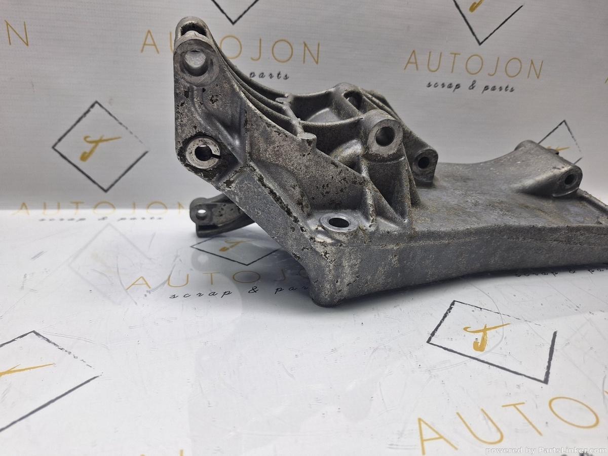 Suport accesorii SEAT IBIZA III 6K1 1999 - 2002 16V APE, AUA 032145109P / 032 145 109 P