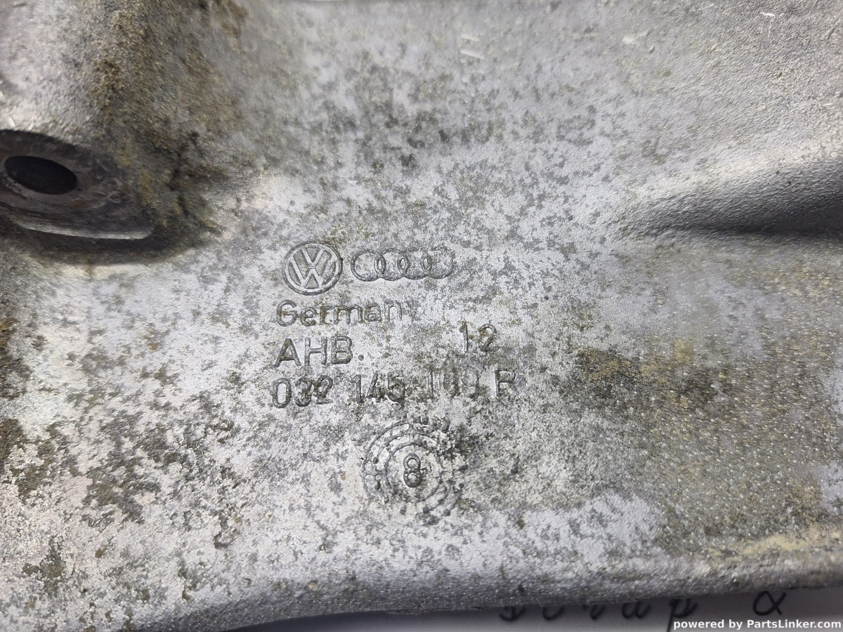 Suport accesorii SEAT IBIZA III (6K1) [ 1999 - 2002 ] 16V (APE, AUA) 55KW|75HP 032145109P