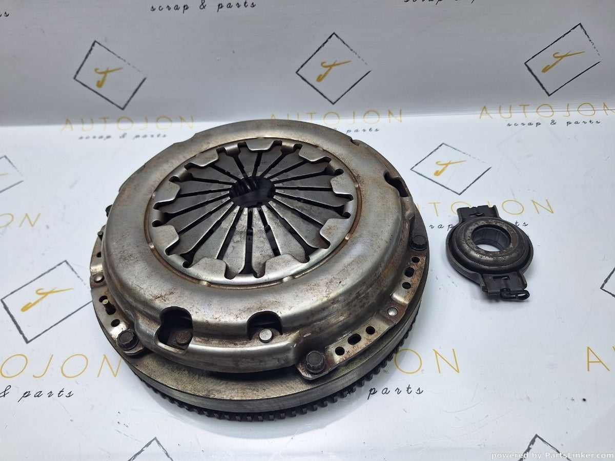 Kit ambreiaj SEAT IBIZA III (6K1) [ 1999 - 2002 ] 16V (APE, AUA) 55KW|75HP 030198141B