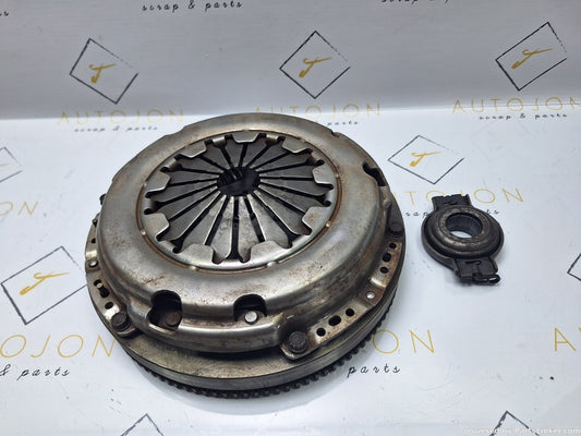 Kit ambreiaj SEAT IBIZA III (6K1) [ 1999 - 2002 ] 16V (APE, AUA) 55KW|75HP 030198141B