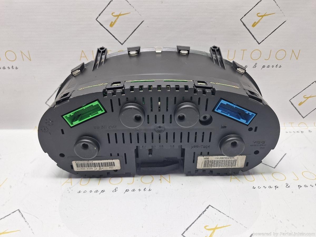 Ceasuri bord SEAT IBIZA III (6K1) [ 1999 - 2002 ] 16V (APE, AUA) 55KW|75HP OEM 6K0920801A / 6K0 920 801 A