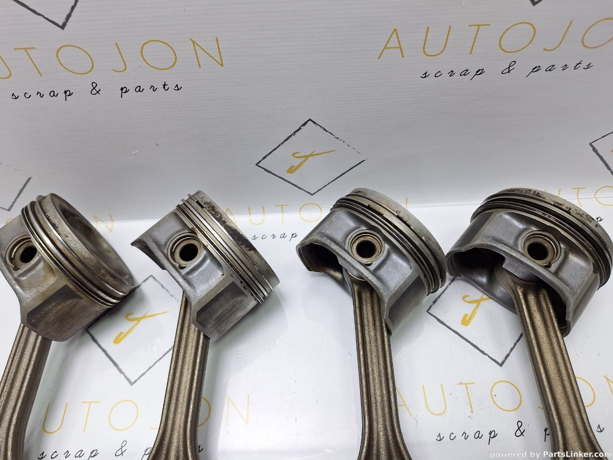 Set pistoane cu biela VOLKSWAGEN POLO (6N1) [ 1994 - 1999 ] 60 1.4 (AEX, AKV, APQ) 44KW|60HP 032ESet pistoane cu biela VOLKSWAGEN POLO (6N1) [ 1994 - 1999 ] 60 1.4 (AEX, AKV, APQ) 44KW|60HP 032E