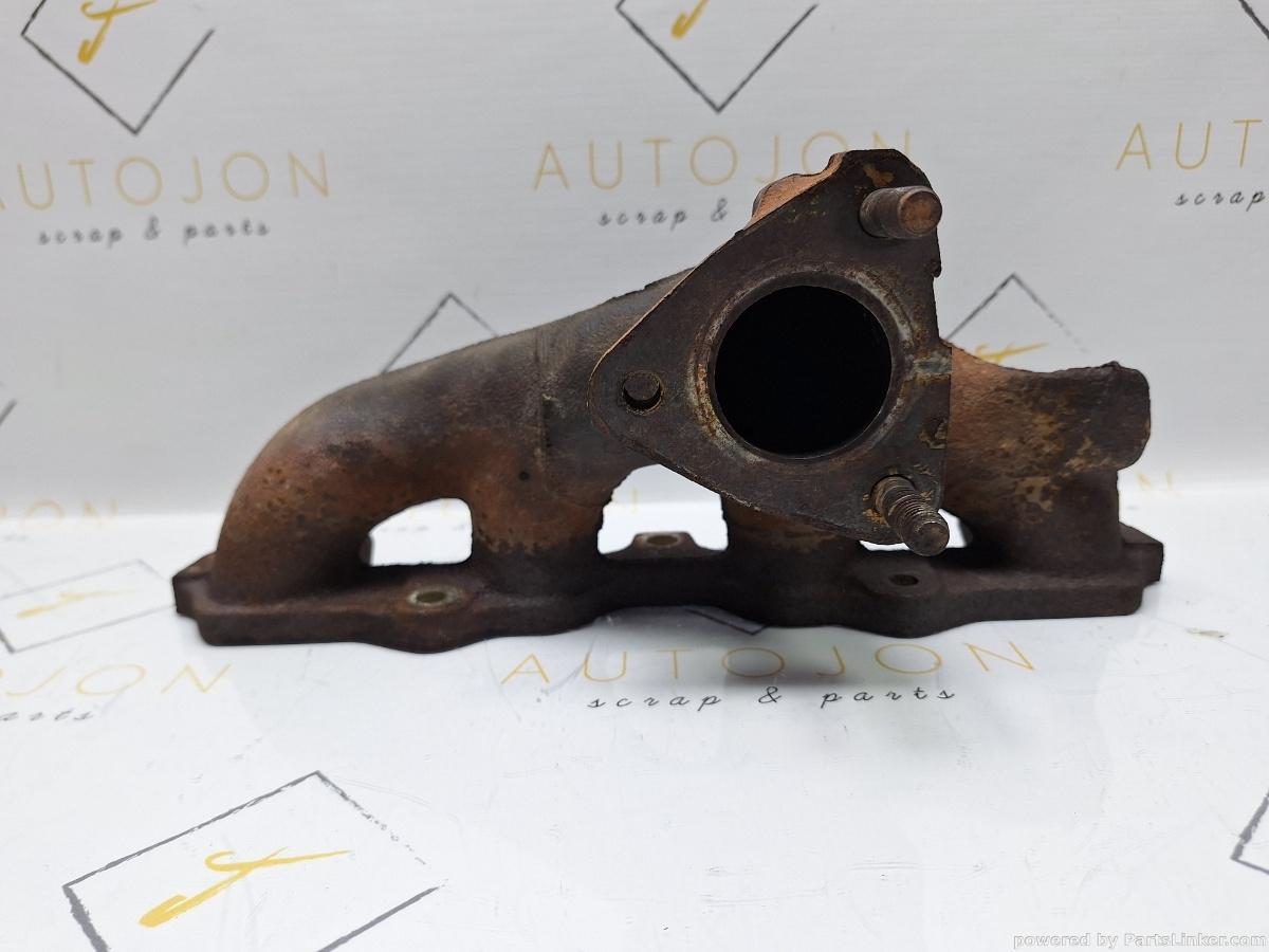 Galerie evacuare VOLKSWAGEN POLO (6N1) [ 1994 - 1999 ] 60 1.4 (AEX, AKV, APQ) 44KW|60HP OEM 030253033H