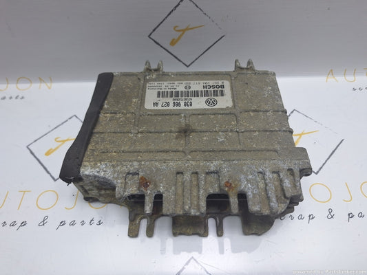 Calculator ECU VOLKSWAGEN POLO (6N1) [ 1994 - 1999 ] 60 1.4 (AEX, AKV, APQ) 44KW|60HP 0261204617 030906027AA
