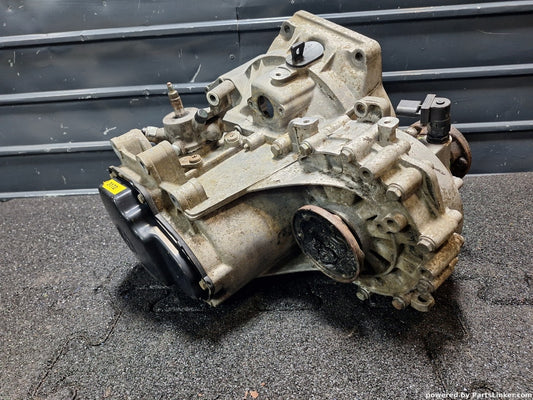 Cutie de viteze DQY VOLKSWAGEN NEW BEETLE (9C1, 1C1) [ 1998 - 2010 ] TDI (ALH) 66KW|90HP 02J301107C