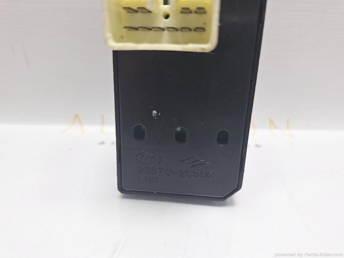 Comanda geamuri electrice HYUNDAI TIBURON Coupe 2001 - 2008, HYUNDAI S COUPE SLC 1990 - 1996 93570-2C500