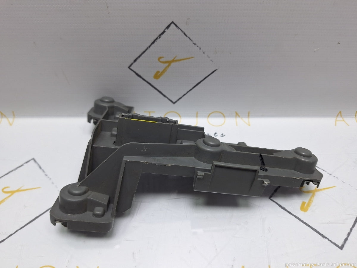 Soclu stop dreapta VOLKSWAGEN GOLF V Variant (1K5) [ 2007 - 2009 ] TDI (BLS, BXE) 77KW|105HP 1K9945258