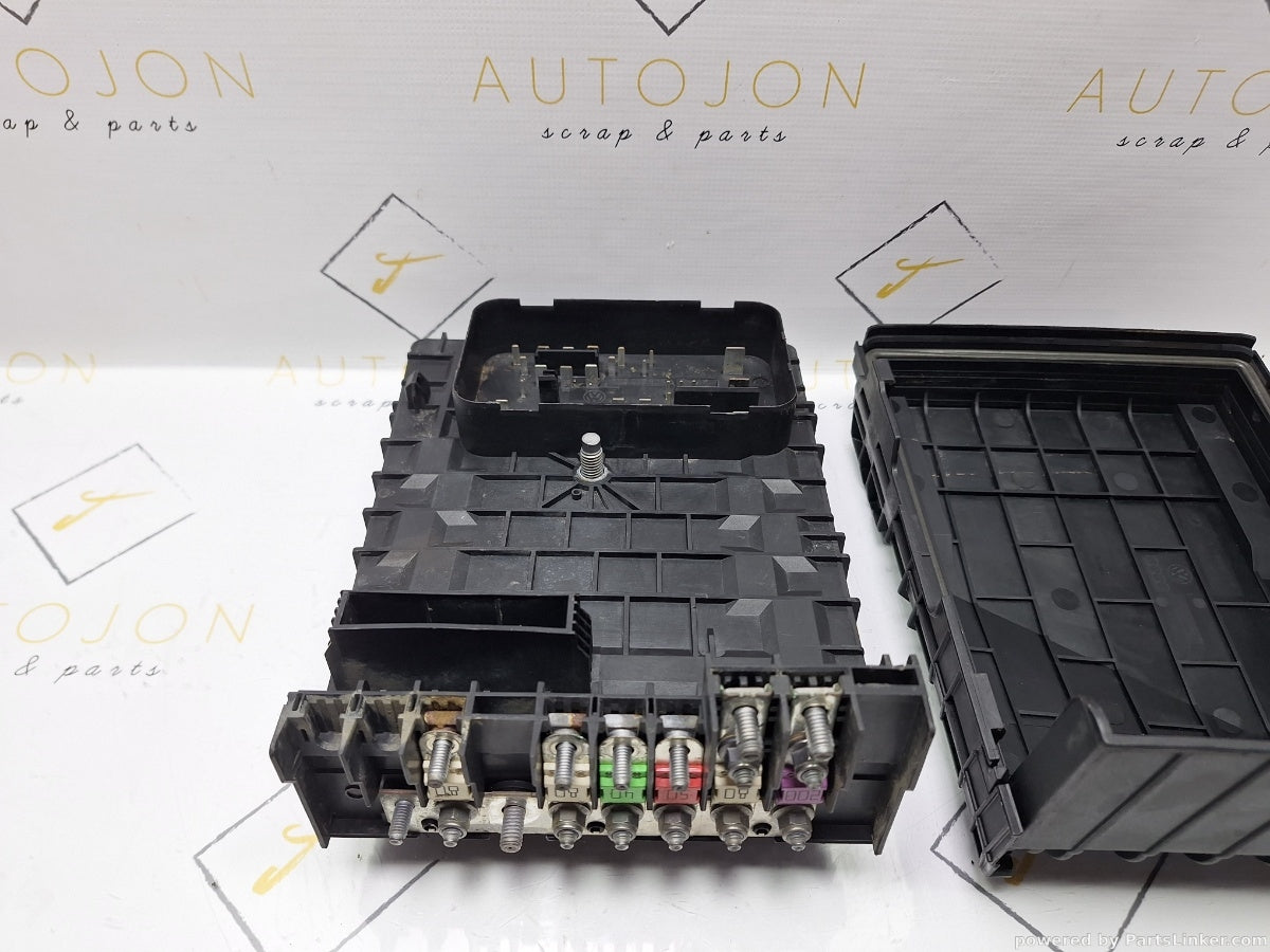 Panou sigurante motor VOLKSWAGEN GOLF V Variant (1K5) [ 2007 - 2009 ] TDI (BLS, BXE) 77KW|105HP 1K0937125A