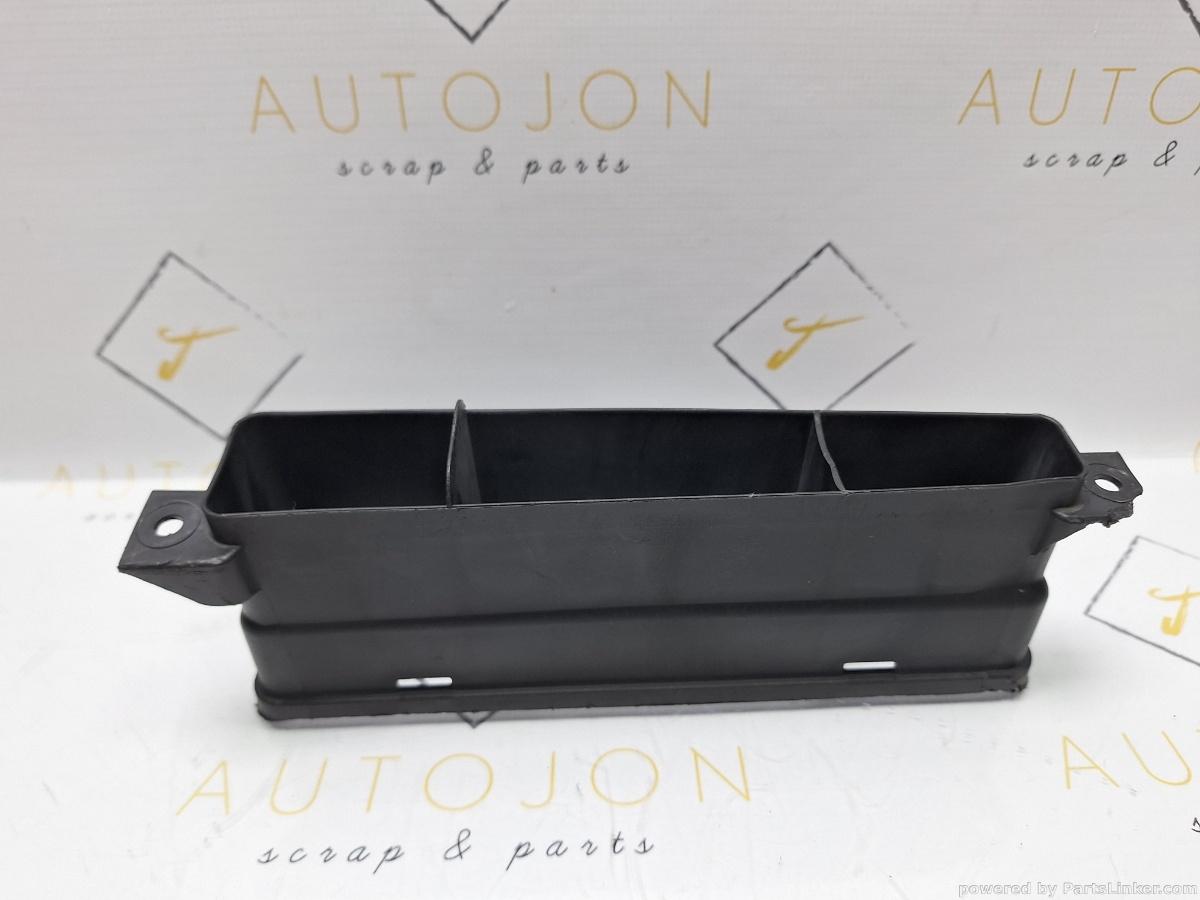 Suport pompa de aer secundara VOLKSWAGEN GOLF V Variant 1K5 2007 - 2009 TDI BLS, BXE 1K0805971C