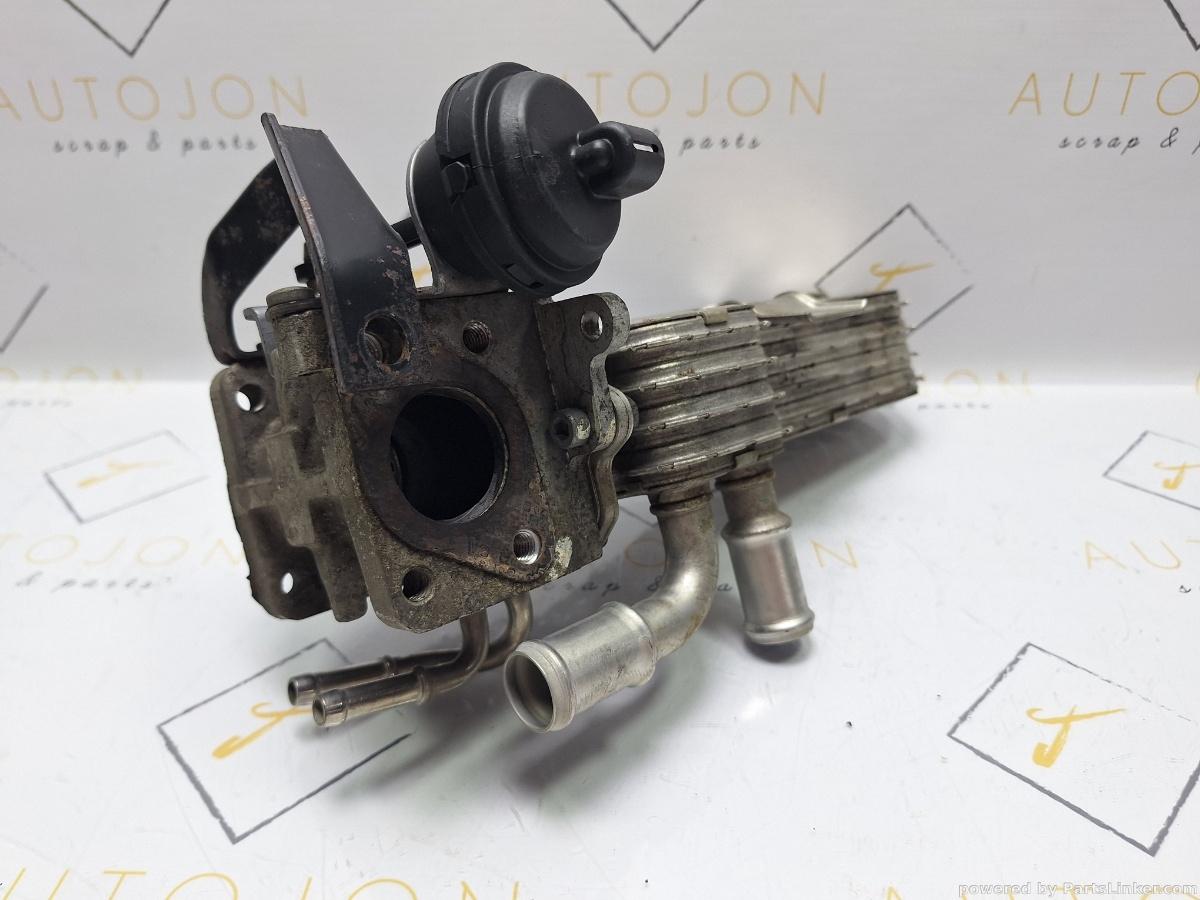Racitor gaze VOLKSWAGEN GOLF V Variant (1K5) [ 2007 - 2009 ] TDI (BLS, BXE) 77KW|105HP OEM 038131513AD