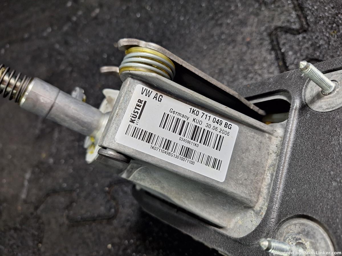 Timonerie VOLKSWAGEN GOLF V Variant (1K5) [ 2007 - 2009 ] TDI (BLS, BXE) 77KW|105HP OEM 1K0711049BG