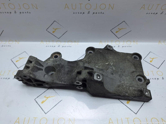 Suport accesorii VOLKSWAGEN GOLF V Variant 1K5 2007 - 2009 TDI BLS, BXE 038903143AF