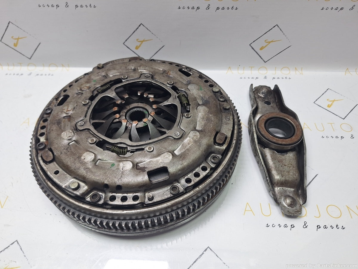 Kit ambreiaj complet VOLKSWAGEN GOLF V Variant (1K5) [ 2007 - 2009 ] TDI (BLS, BXE) 77KW|105HP 123042610