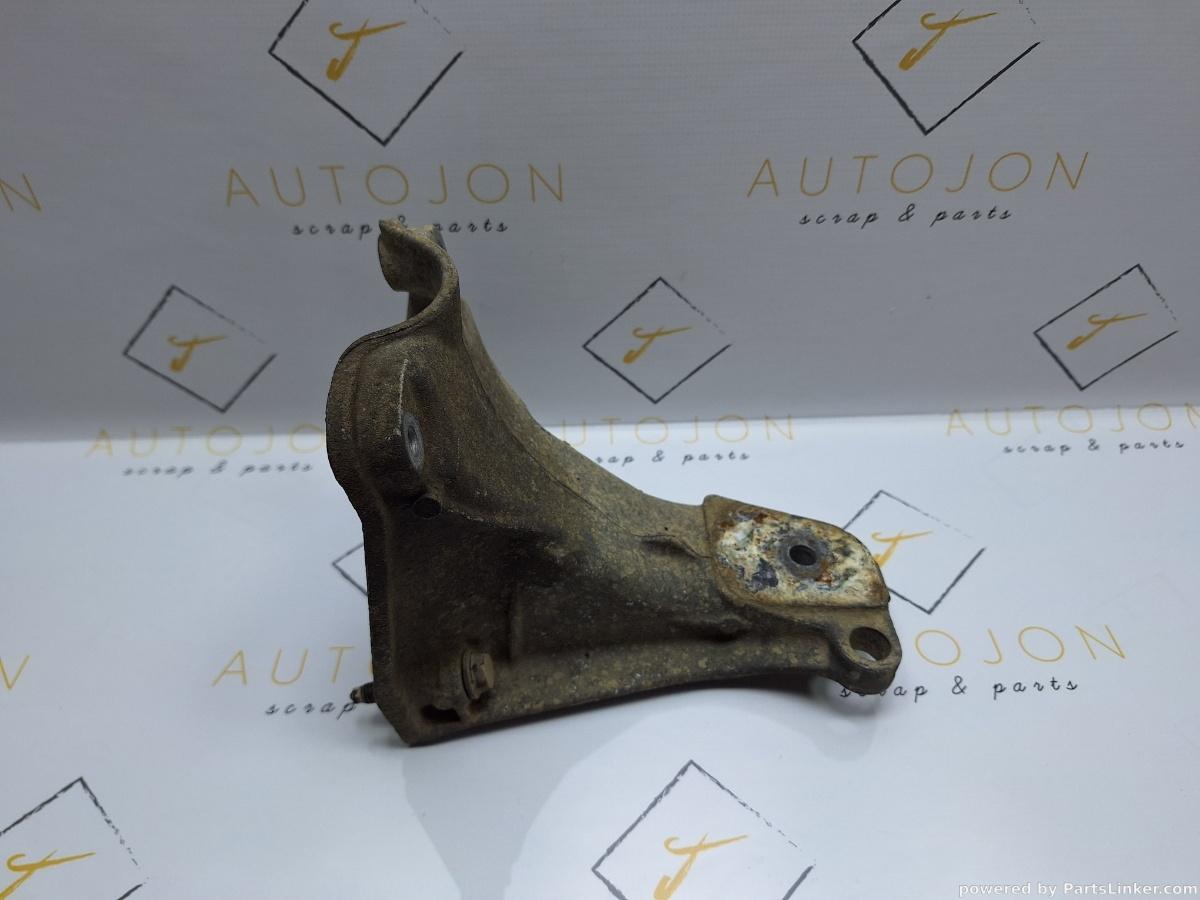 Suport motor Dreapta VOLKSWAGEN GOLF III (1H1) [ 1991 - 1998 ] 1.8 (AAM) 55KW|75HP OEM 1H0199354A