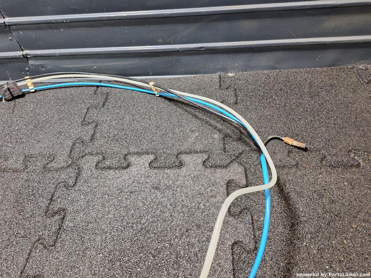 Conducte combustibil caroserie  VOLKSWAGEN GOLF III (1H1) [ 1991 - 1998 ] 1.8 (AAM) 55KW|75HP OEM 1H0201997C / 1H0201371A