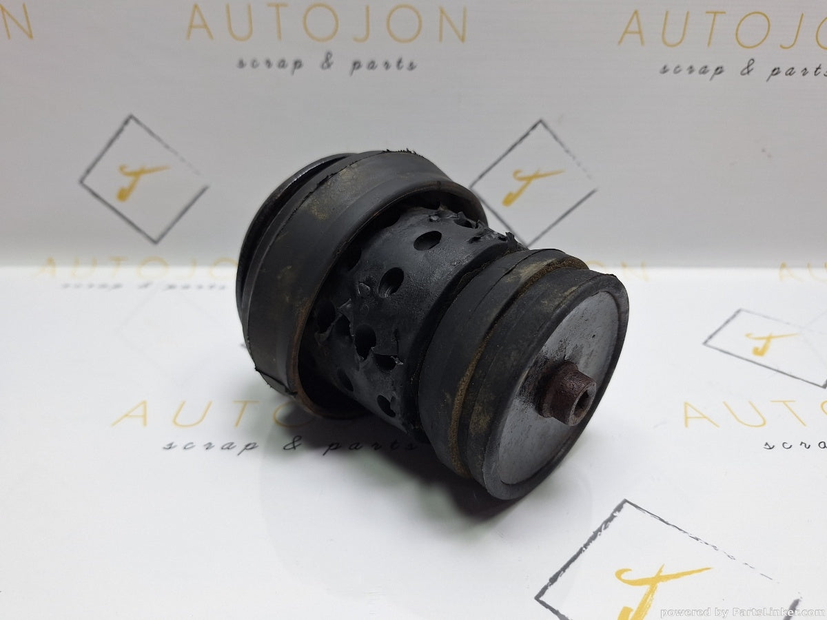 Tampon motor VOLKSWAGEN GOLF III (1H1) [ 1991 - 1998 ] 1.8 (AAM) 55KW|75HP 1H0199609F