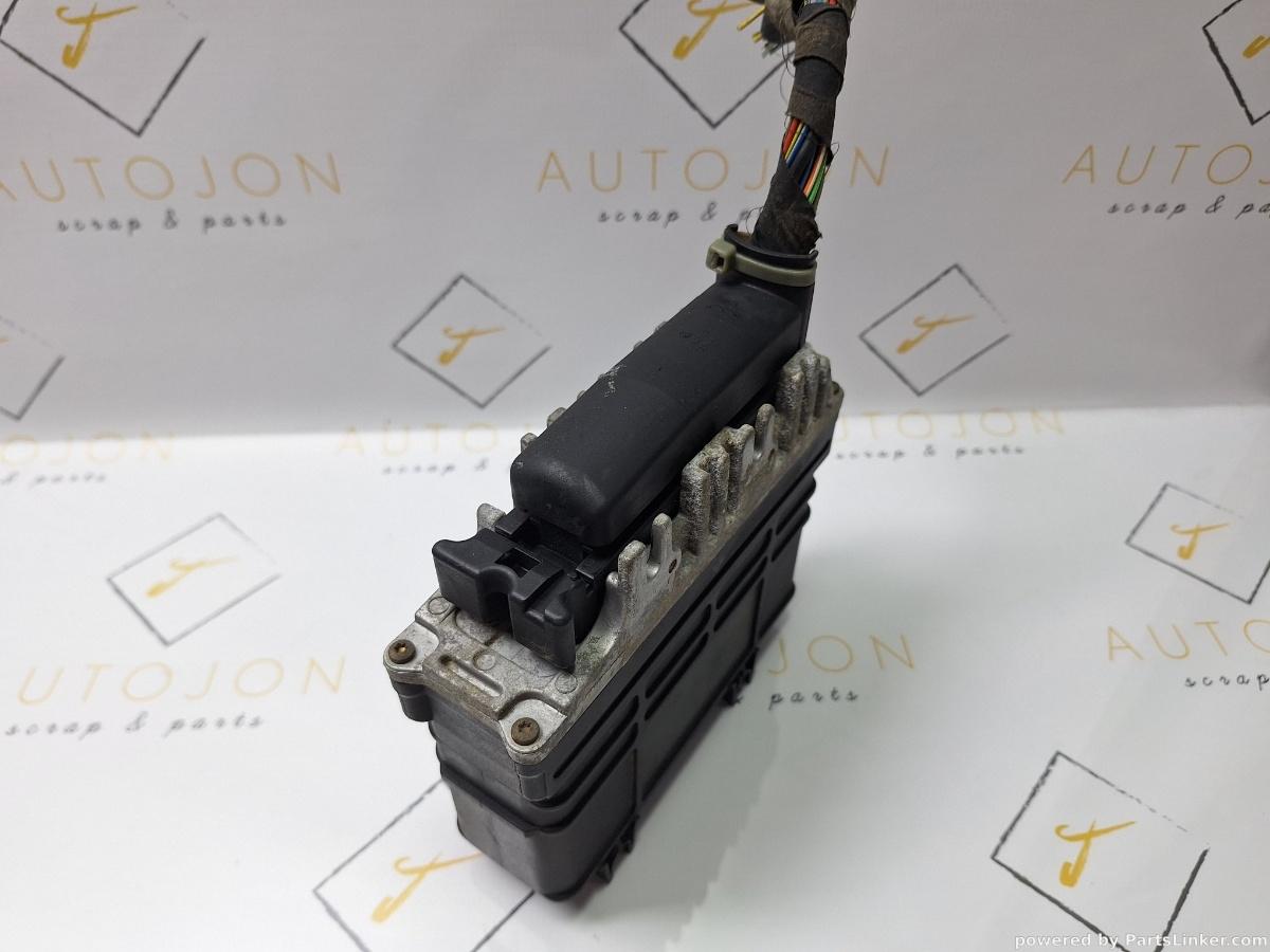 Calculator ECU VOLKSWAGEN GOLF III (1H1) [ 1991 - 1998 ] 1.8 (AAM) 55KW|75HP BOSCH 0261203186/187 OEM 8A0907311M