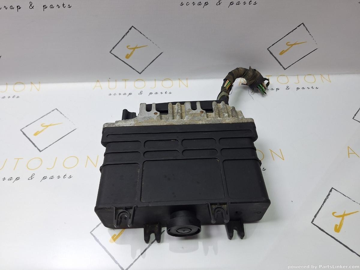 Calculator ECU VOLKSWAGEN GOLF III (1H1) [ 1991 - 1998 ] 1.8 (AAM) 55KW|75HP BOSCH 0261203186/187 OEM 8A0907311M