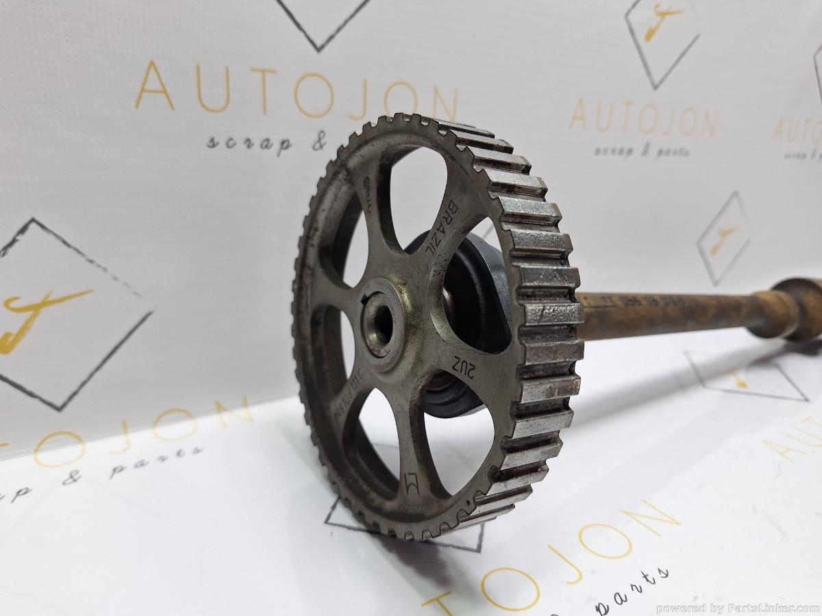 Ax antrenare pompa ulei VOLKSWAGEN GOLF III (1H1) [ 1991 - 1998 ] 1.8 (AAM) 55KW|75HP 049109111C OEM 056115019B