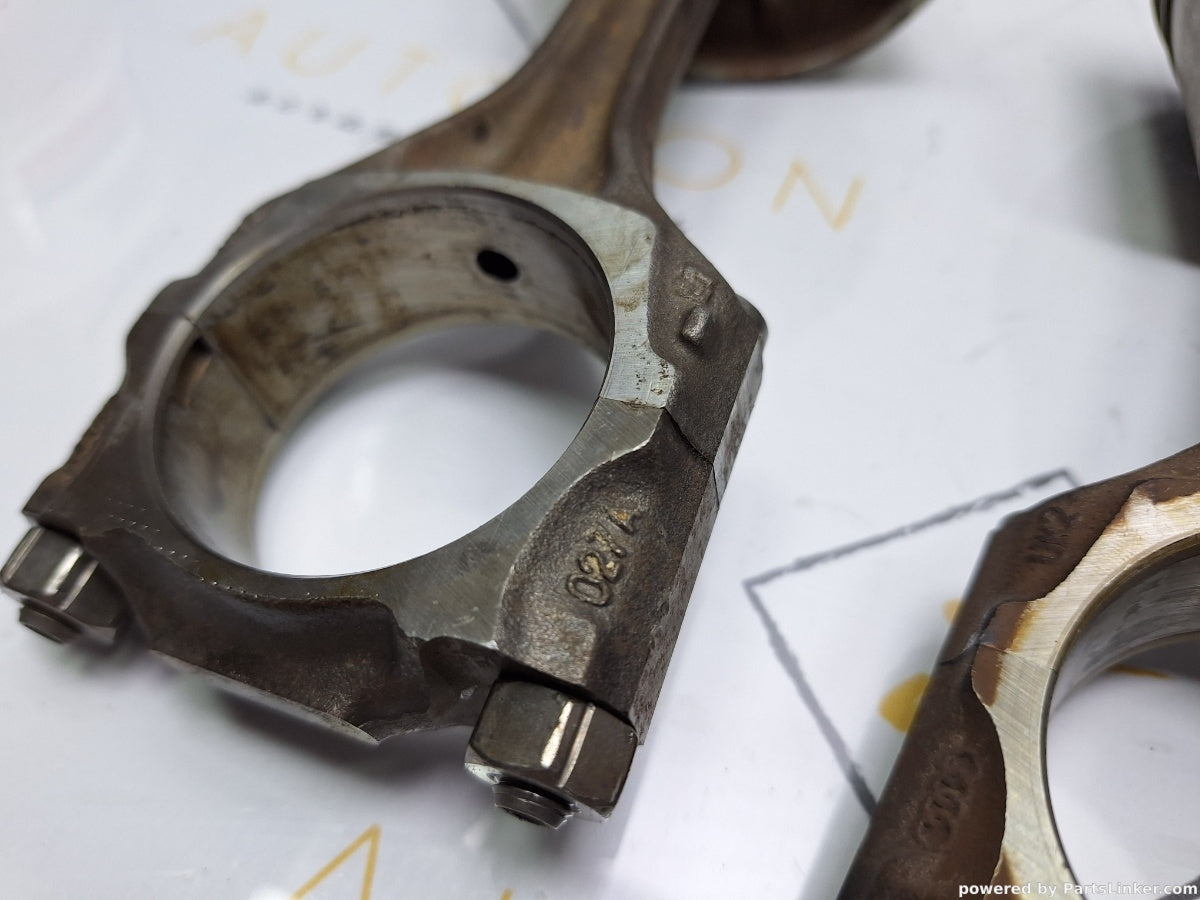 Set pistoane cu biela motor VOLKSWAGEN GOLF III (1H1) [ 1991 - 1998 ] 1.8 (AAM) 55KW|75HP 026107065N / 027A