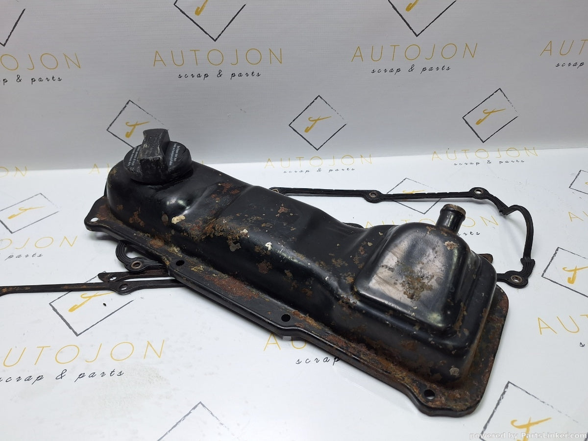 Capac culbutori VOLKSWAGEN GOLF III (1H1) [ 1991 - 1998 ] 1.8 (AAM) 55KW|75HP 026103469E