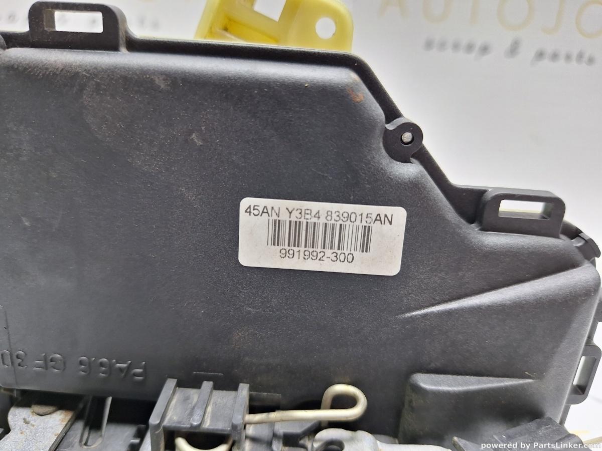 Broasca usa stanga spate SEAT IBIZA IV (6L1) [ 2002 - 2009 ] 1.2 (BBM) 44KW|60HP OEM 3B4839015AN