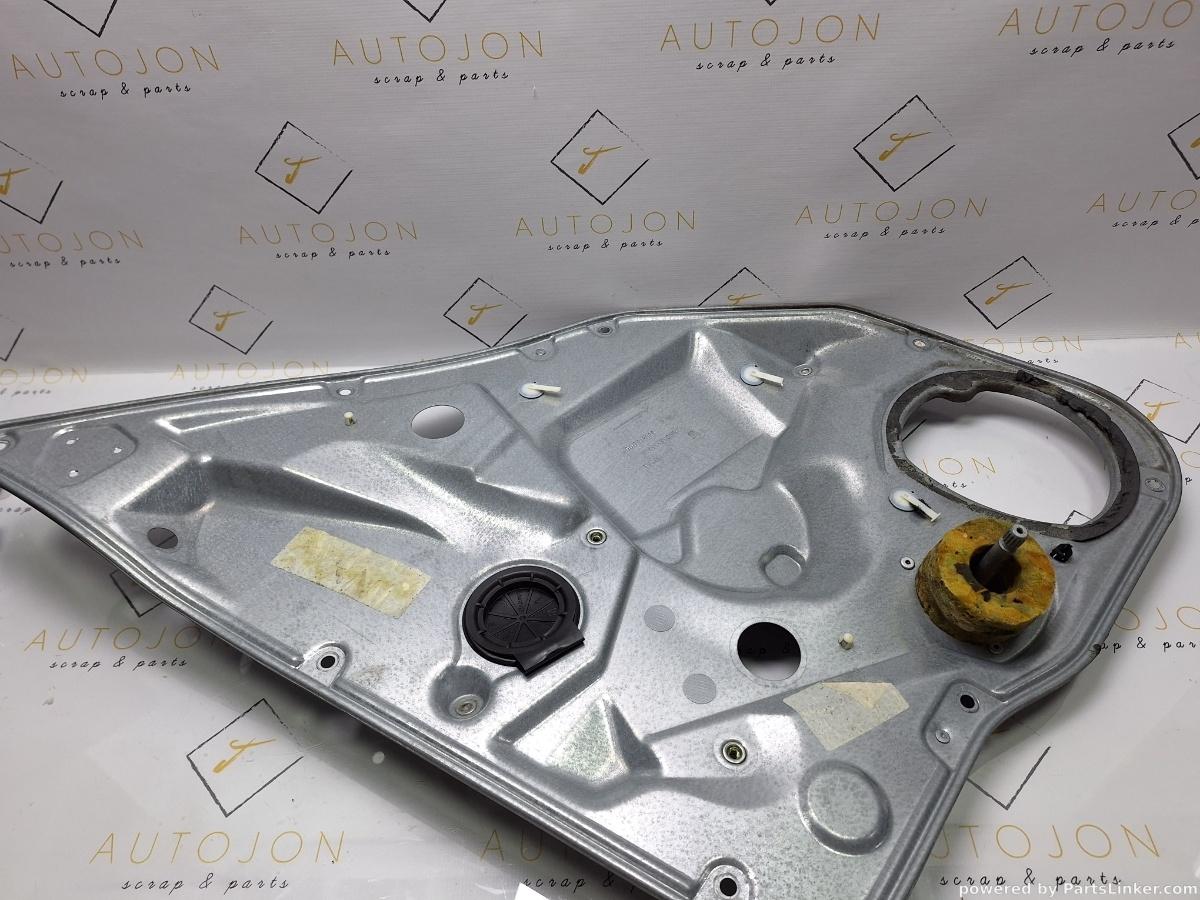 Macara geam dreapta spate SEAT IBIZA IV (6L1) [ 2002 - 2009 ] 1.2 (BBM) 44KW|60HP OEM 6L4839756L