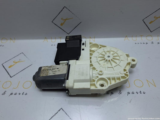 Motoras macara geam dreapta fata SEAT IBIZA IV (6L1) [ 2002 - 2009 ] 1.2 (BBM) 44KW|60HP OEM 6L2959801