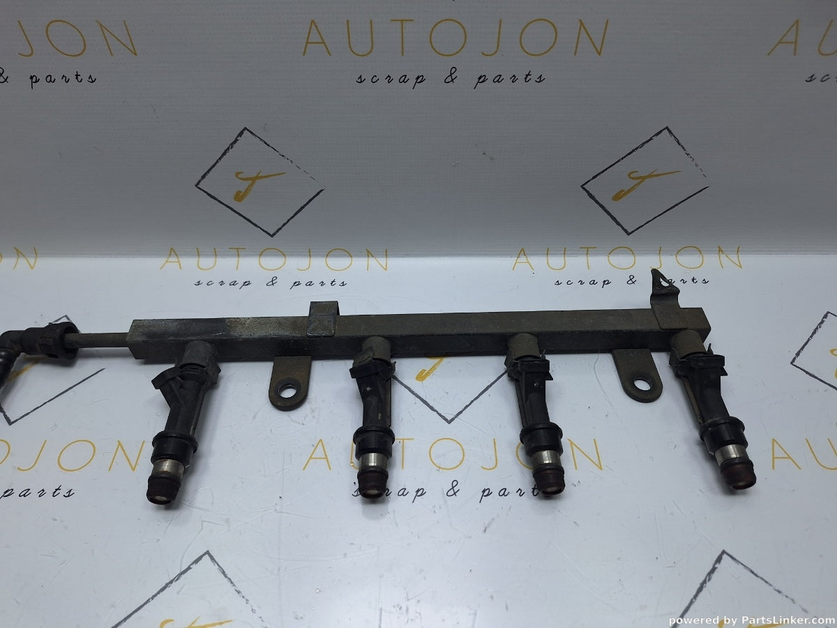 Rampa cu injectoare CHEVROLET KALOS [ 2005 - NOW ] 1.4 (LX5(85CUL4)) 61KW|83HP 96334808