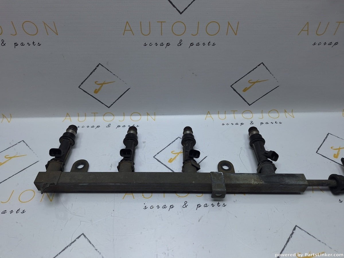 Rampa cu injectoare CHEVROLET KALOS [ 2005 - NOW ] 1.4 (LX5(85CUL4)) 61KW|83HP 96334808