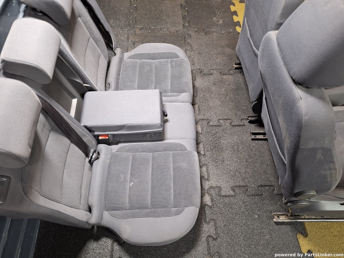 Scaune și banchete  VOLKSWAGEN GOLF V Variant (1K5) [ 2007 - 2009 ] TDI (BLS, BXE) 77KW|105HP